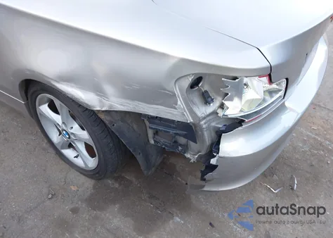 2011 BMW 128I z USA, uszkodzony, nr VIN WBAUP7C51BVP21962